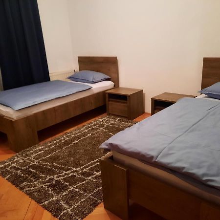 Apartment Pero Livno Exteriör bild