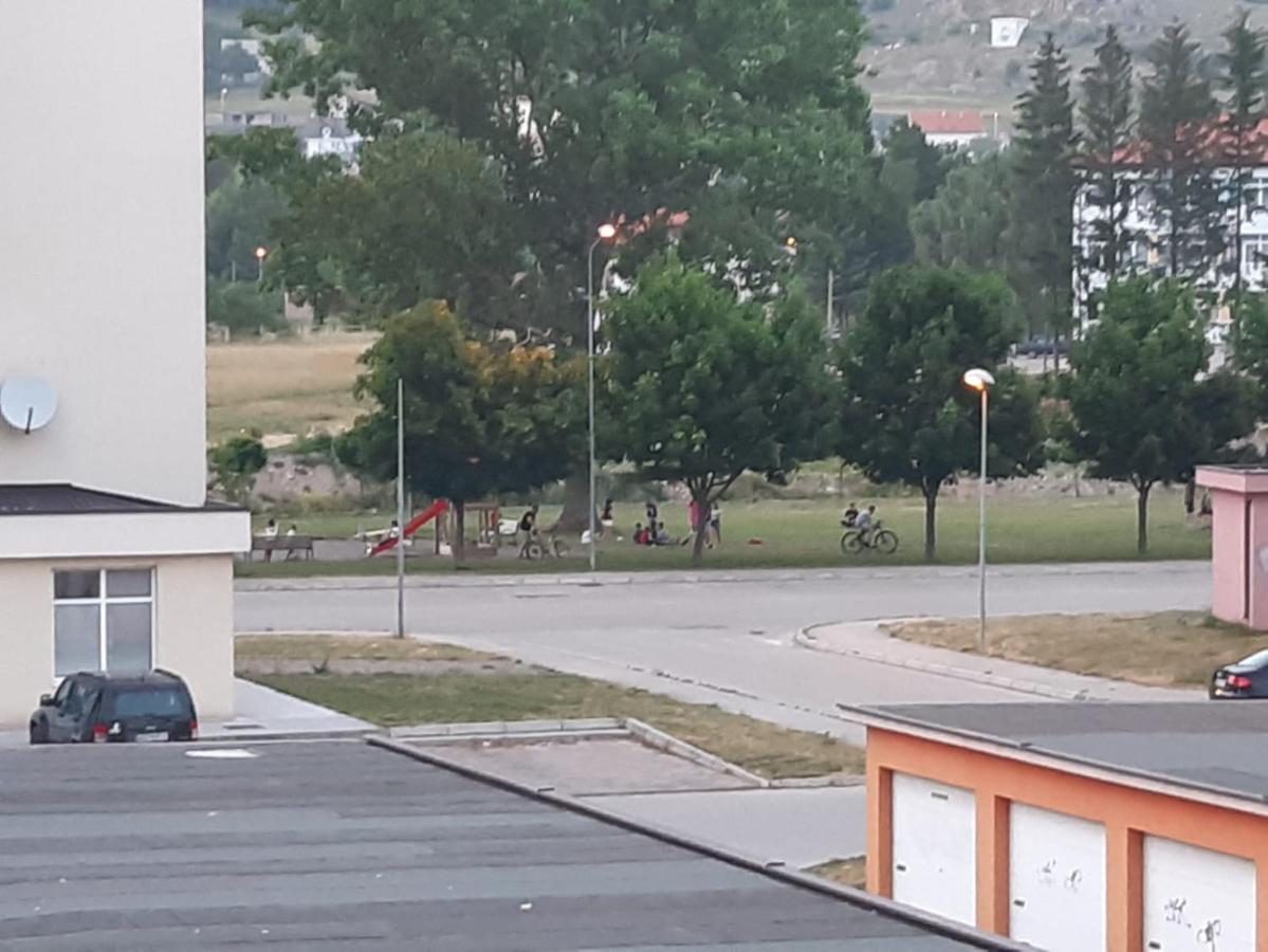 Apartment Pero Livno Exteriör bild
